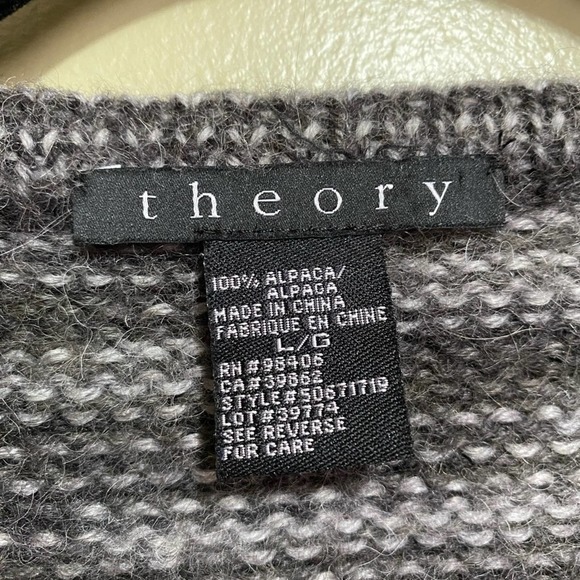 Theory Cardigan, Size L - Picture 6 of 6